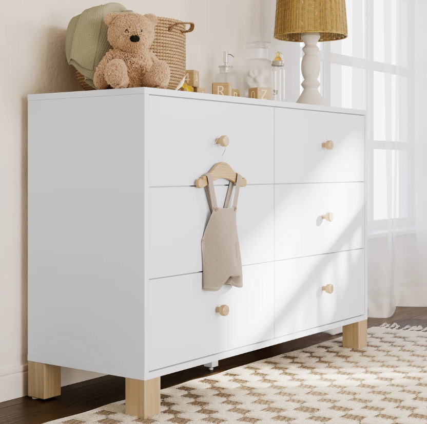 Aquina Chest of Drawer
