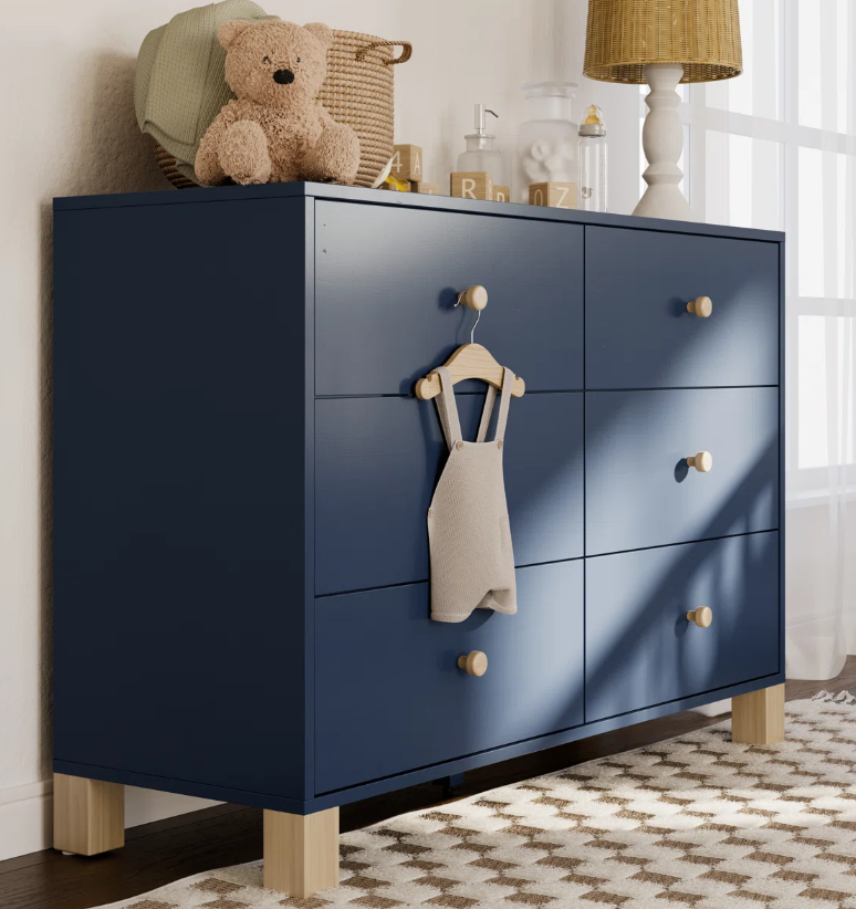 Aquina Chest of Drawer